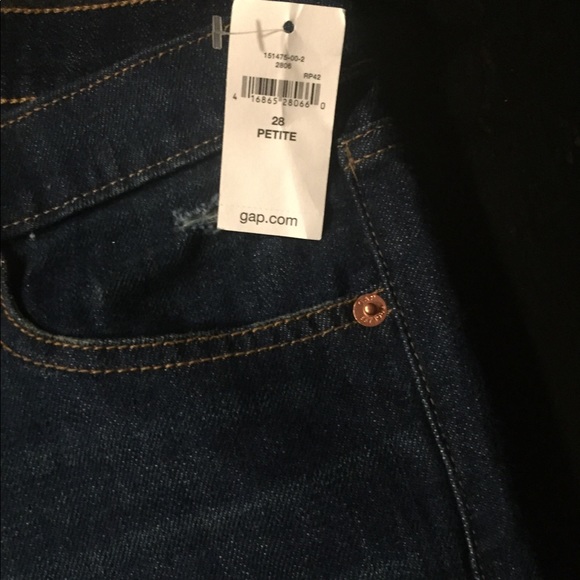 Women’s Gap Jeans - Picture 2 of 3